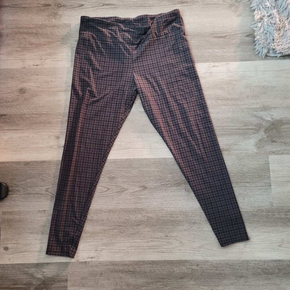 Womens grey and black plaid leggings - Size xxl/1X